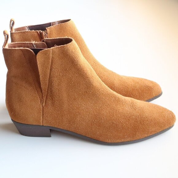 Gap Tan Suede Leather Almond Toe Block Heel Chelsea Booties Ankle Boots Size 7.5 - Picture 2 of 15